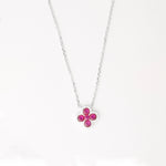 Add a touch of charm with the Rose Red Clover Necklace, crafted in fine silver and sparkling zircon stones. This delicate bracelet features a beautiful four-leaf clover design, symbolizing luck and positivity.