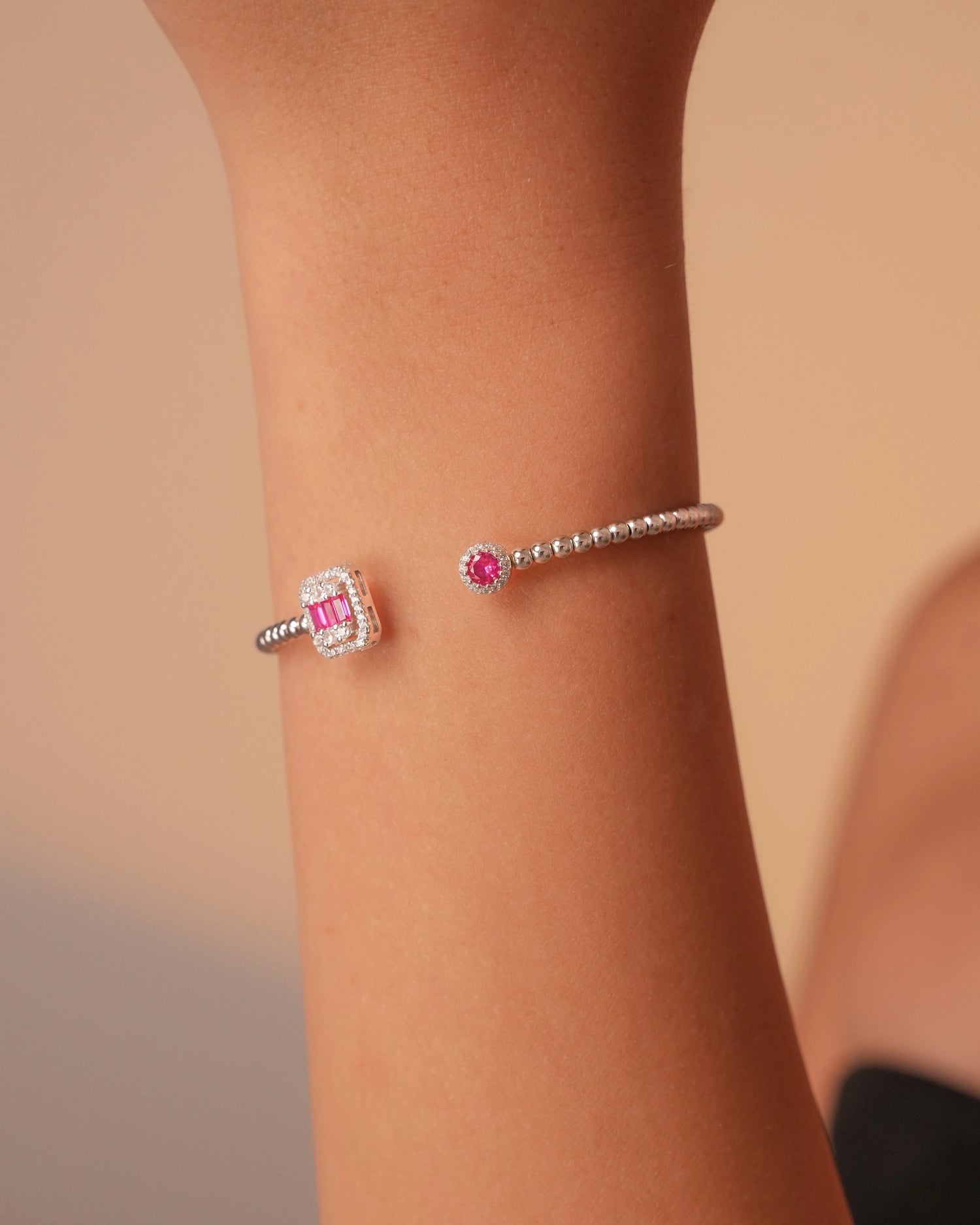 Red Radiance Illusion Silver Bangle