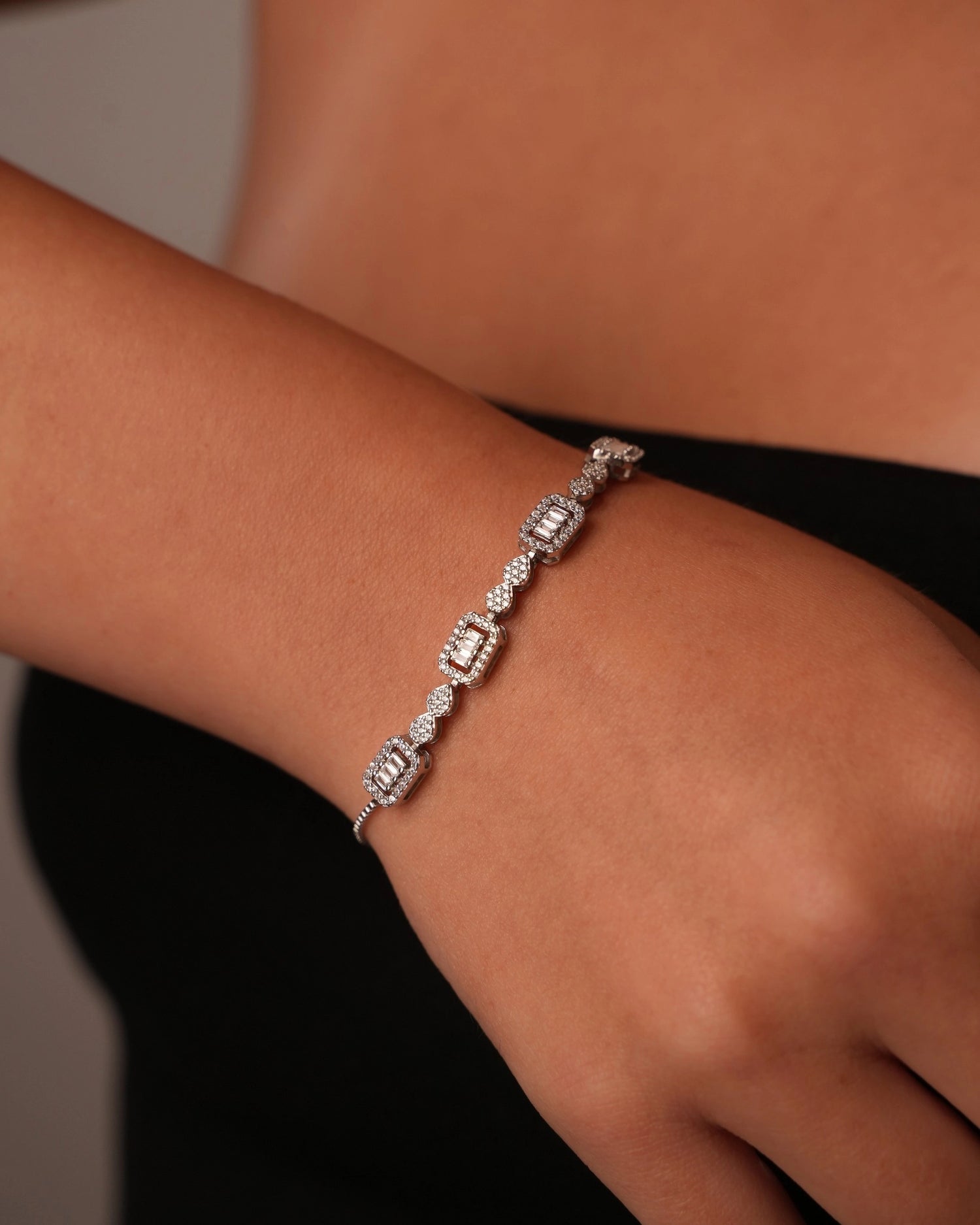 Emerald Spark Silver Bracelet