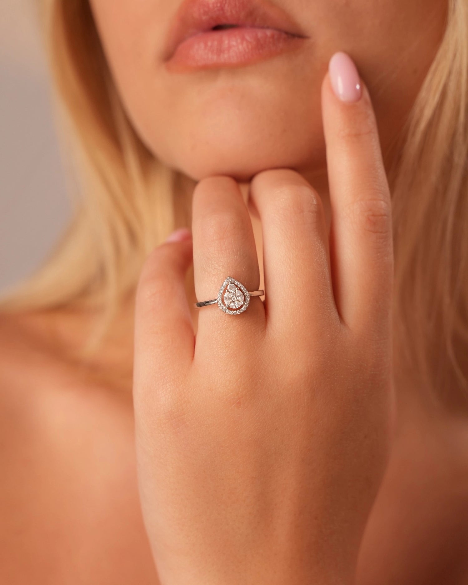 Pear Shine Silver Ring