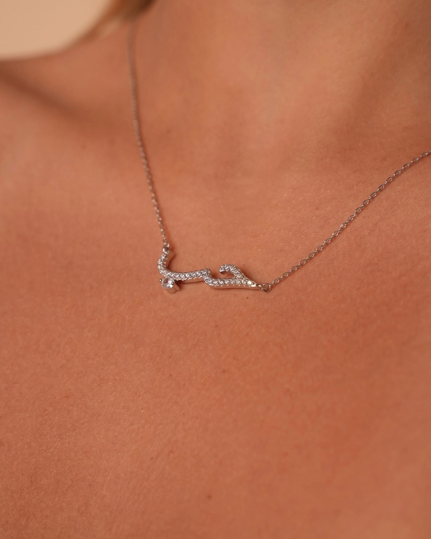 Hob Silver Necklace