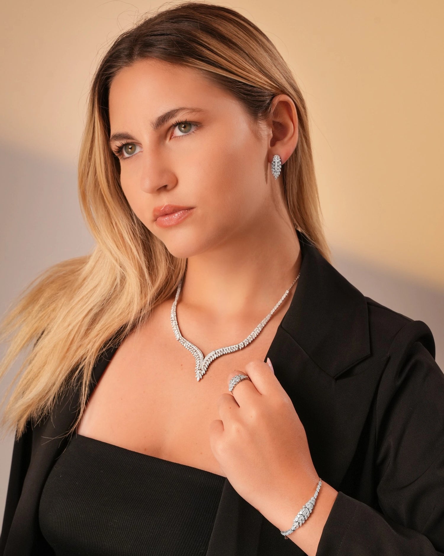 Leaf Curve Silver Full Set